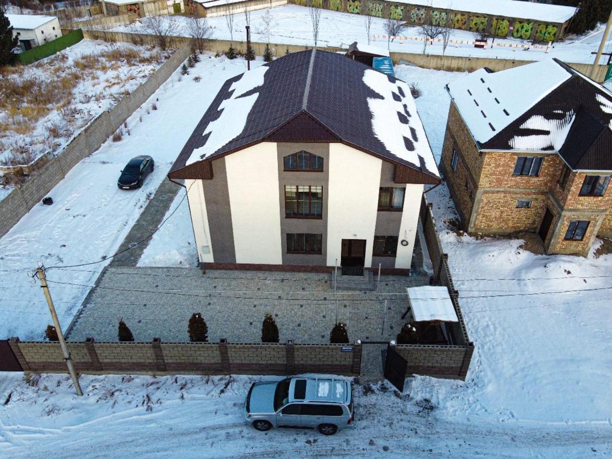 Bayotel Karakol Exterior foto